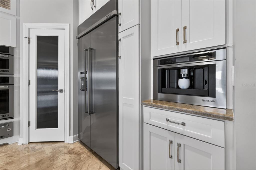 1009 Royal Pass Road Tampa, FL 33602 - Photo 16 of 74