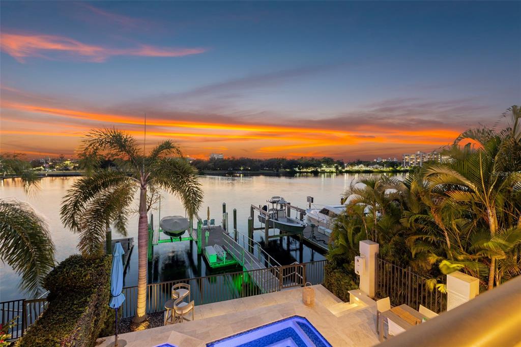 1009 Royal Pass Road Tampa, FL 33602 - Photo 5 of 74