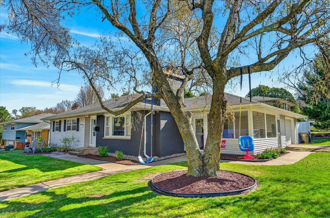 429 South Midvale Boulevard Madison, WI 53711 - Photo 2 of 54