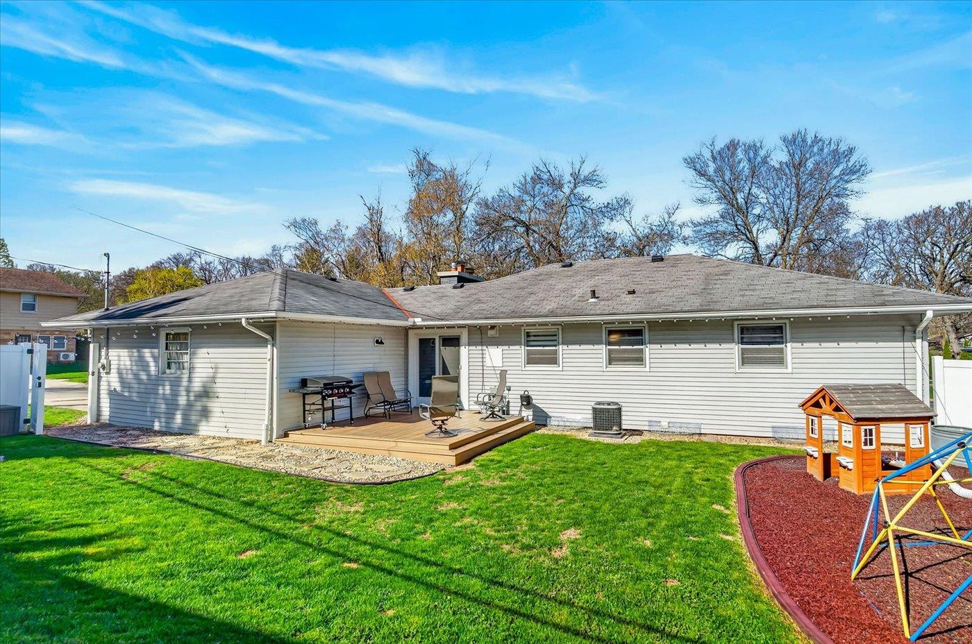 429 South Midvale Boulevard Madison, WI 53711 - Photo 41 of 54