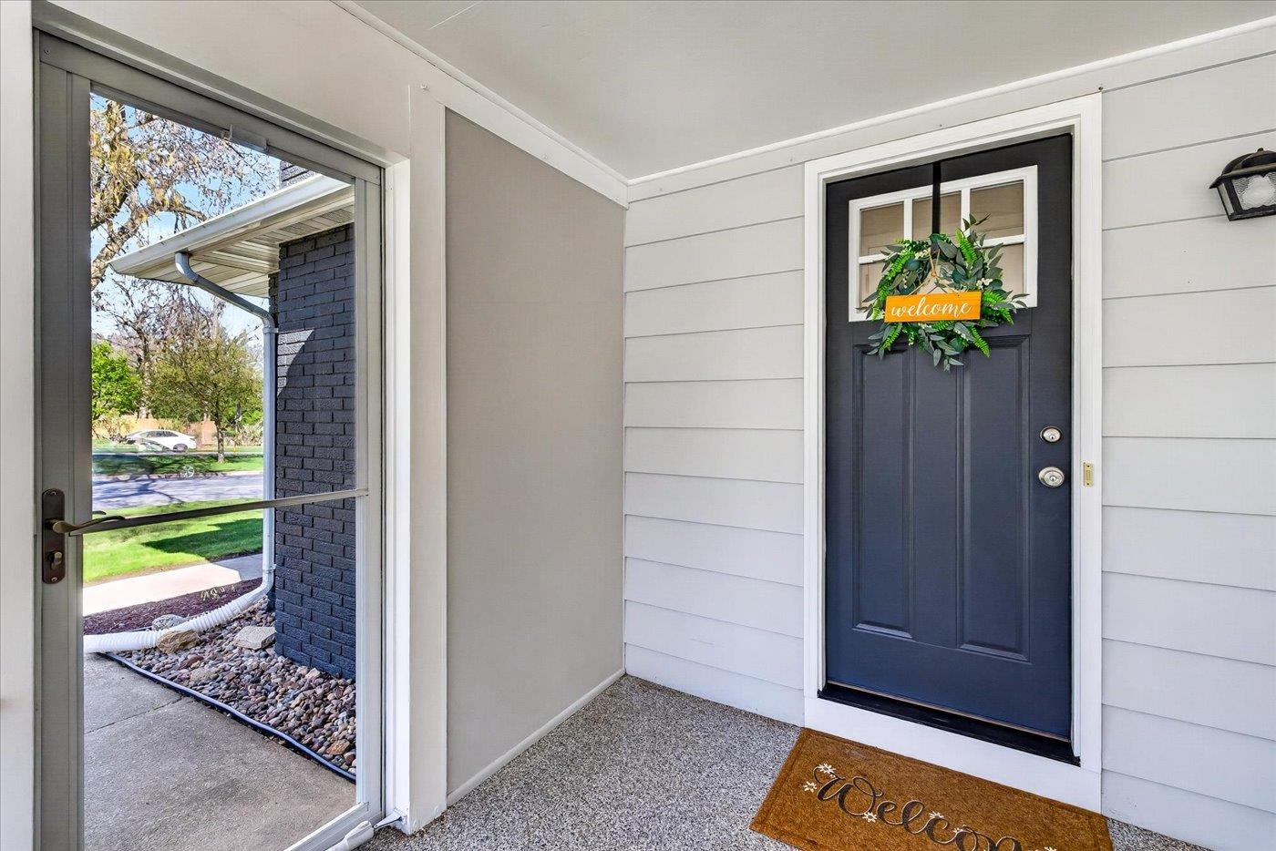 429 South Midvale Boulevard Madison, WI 53711 - Photo 8 of 54