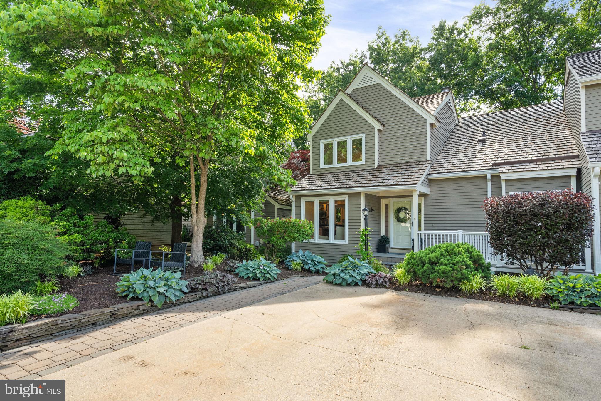 4752 Timber Ridge Drive Montclair, VA 22025 - Photo 6 of 72 Front