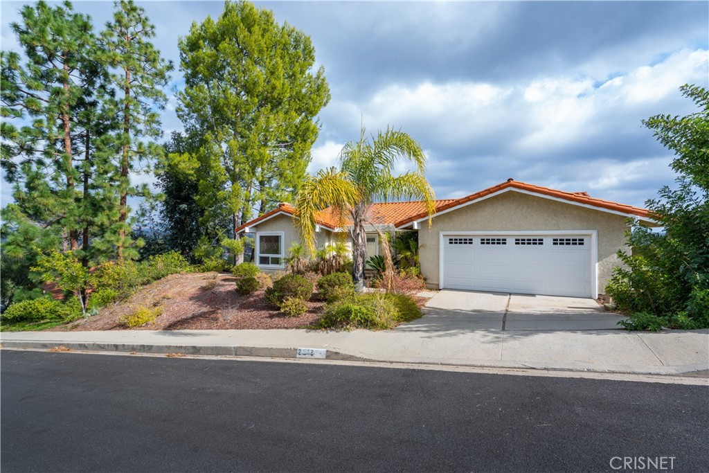 2212 Hillsbury Road, Westlake Village, CA 91361 Compass
