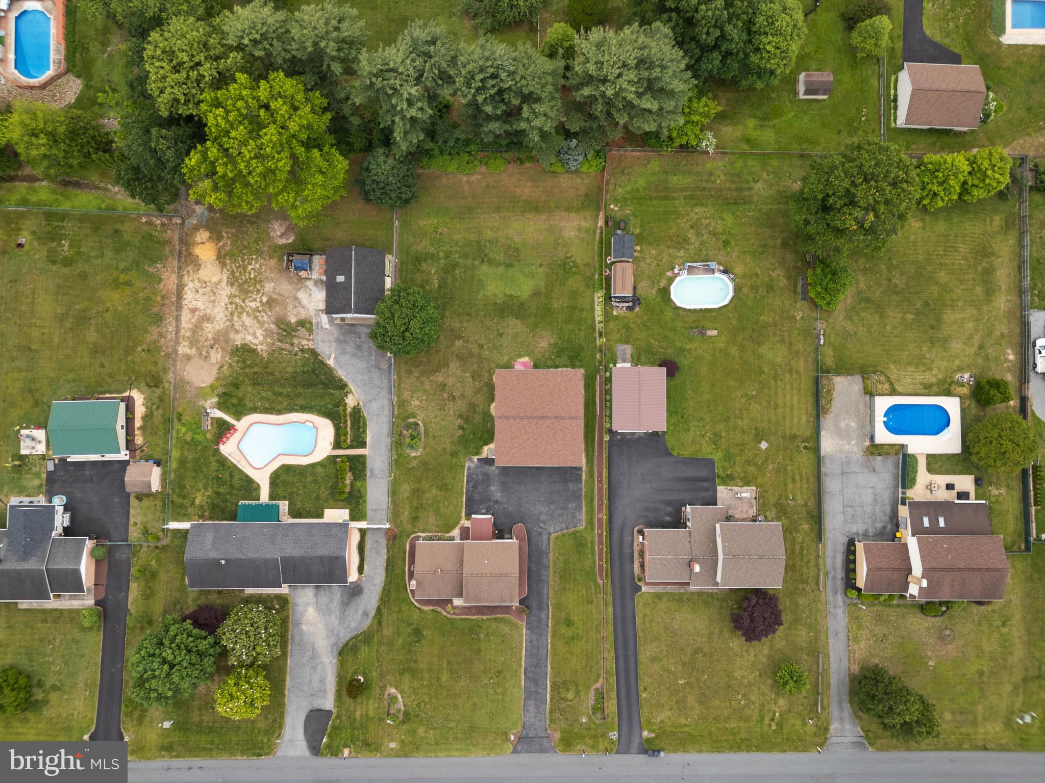 30 Stardust Drive Newark, DE 19702 - Photo 50 of 53 an aerial view of residential houses with outdoor space and street view