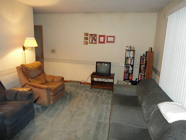 214 Dunbarton Road Columbus, OH 43230 - Photo 8 of 16 Gallery Image 8