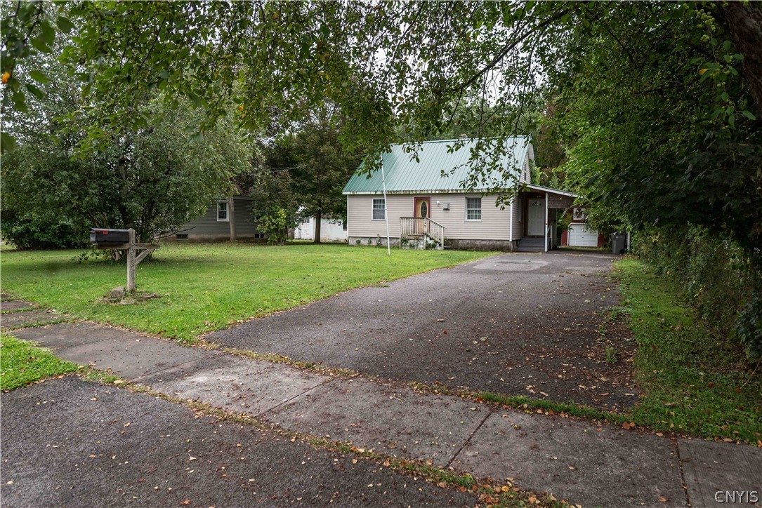 529 Millbrook Road Rome, NY 13440 - Photo 3 of 25 Gallery Image 3