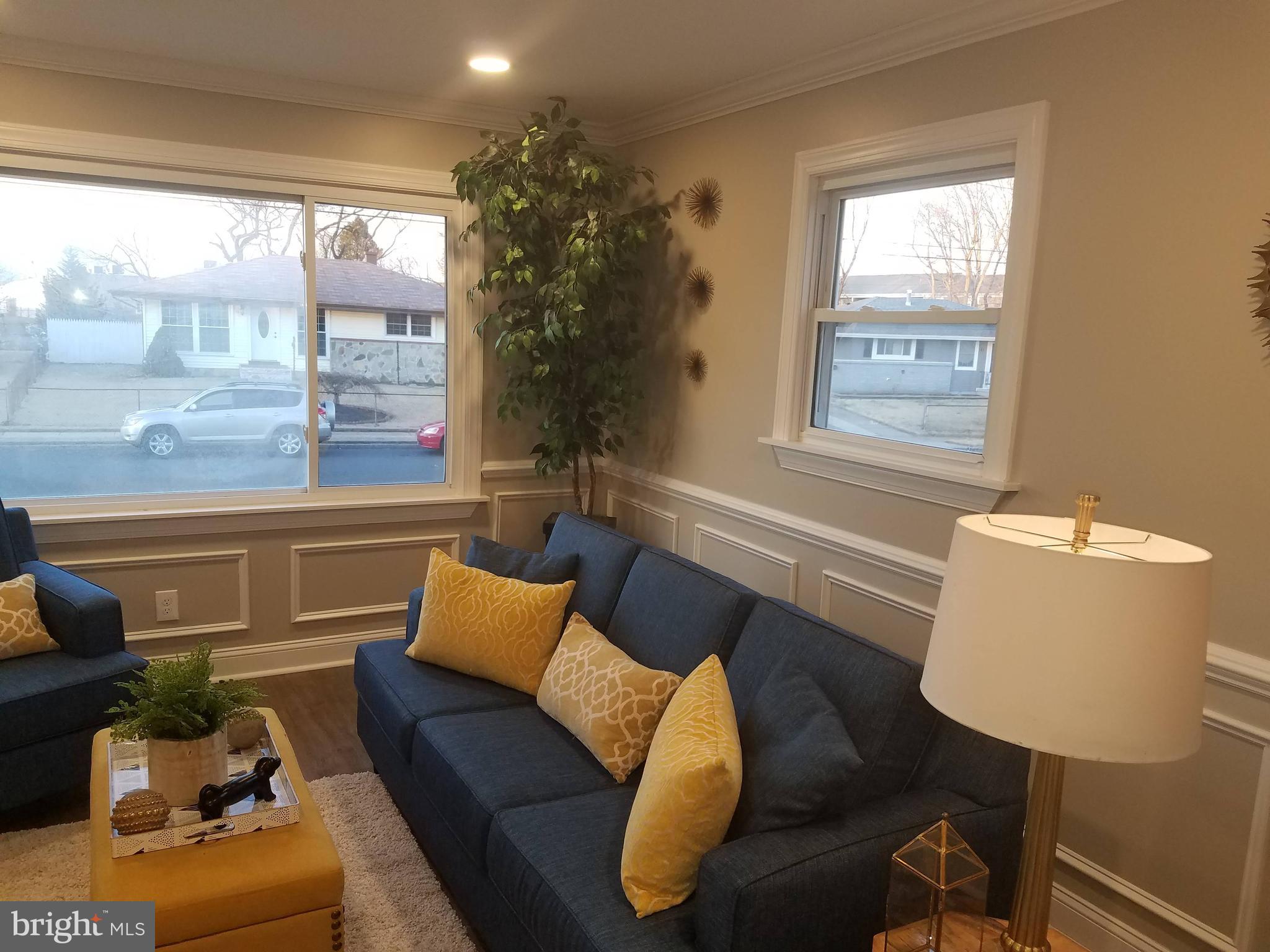 8 Lambeth Road Burlington, NJ 08016 - Photo 5 of 28 Gallery Image 5