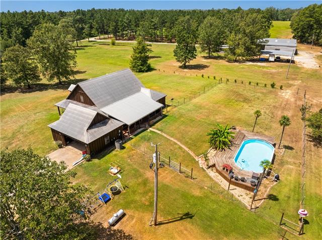 419 Duke Road Columbia, LA 71418 - Photo 2 of 48 Gallery Image 2