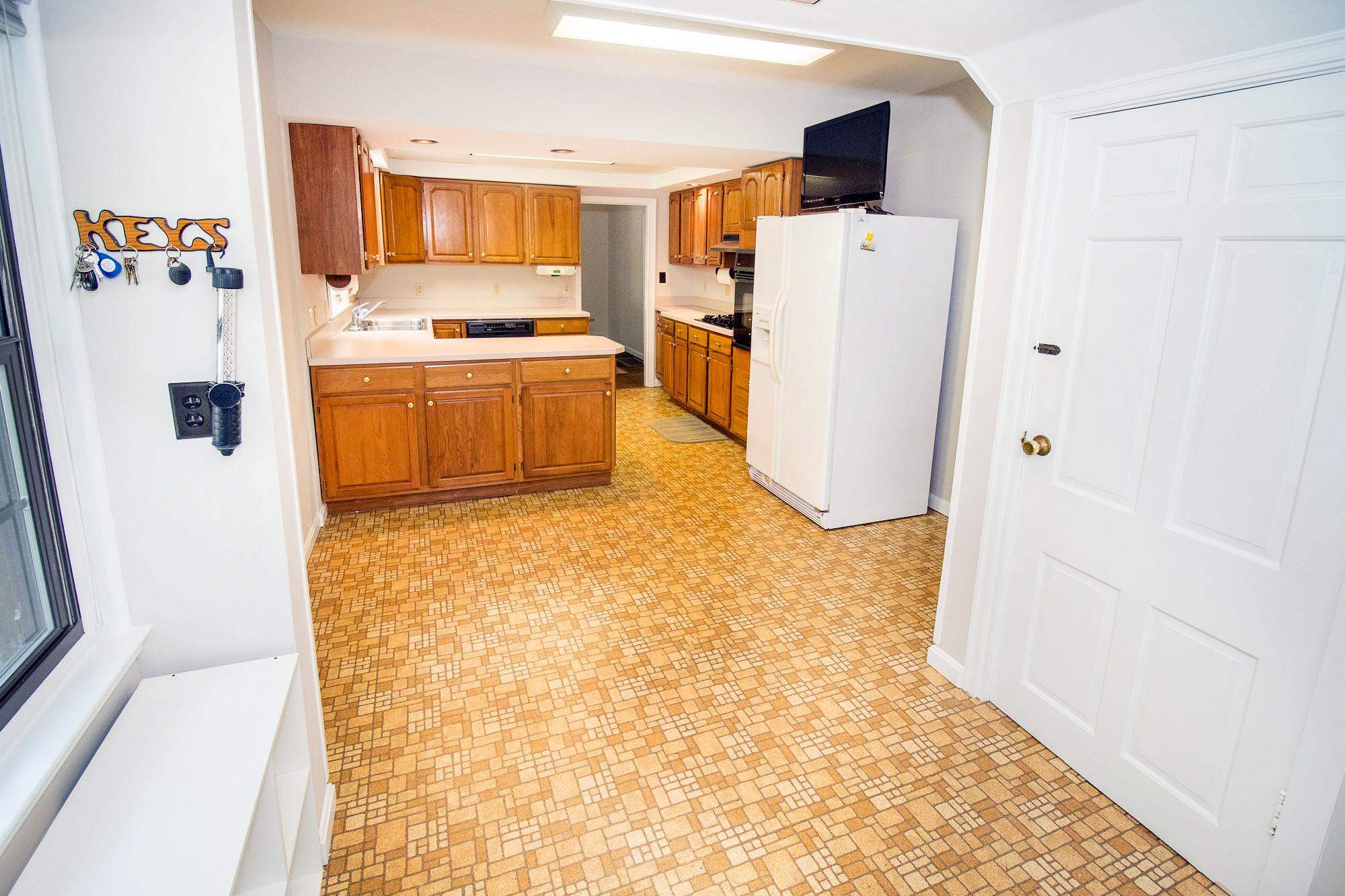 4619 Stringtown Road Evansville, IN 47711 - Photo 9 of 30 Gallery Image 9