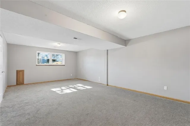 $299,999 | 1214 Southwest Windcrest Court, Grain Valley, MO 64029