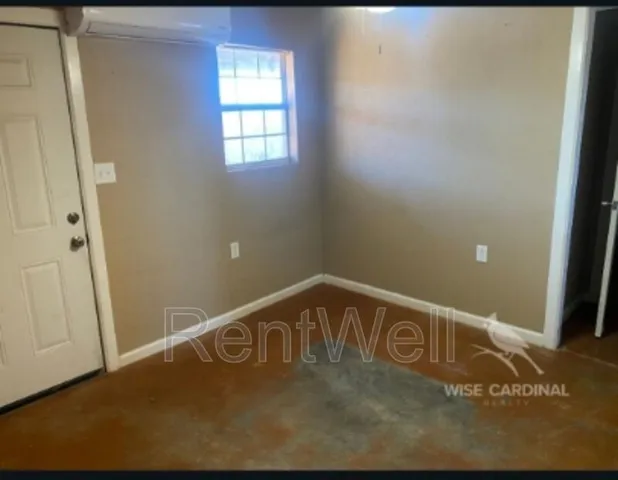 $245,000 | 901 11th Street, Seagraves, TX 79359