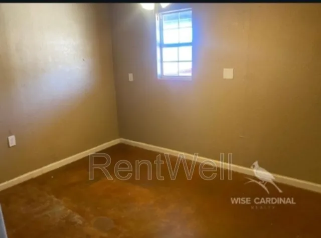 $245,000 | 901 11th Street, Seagraves, TX 79359