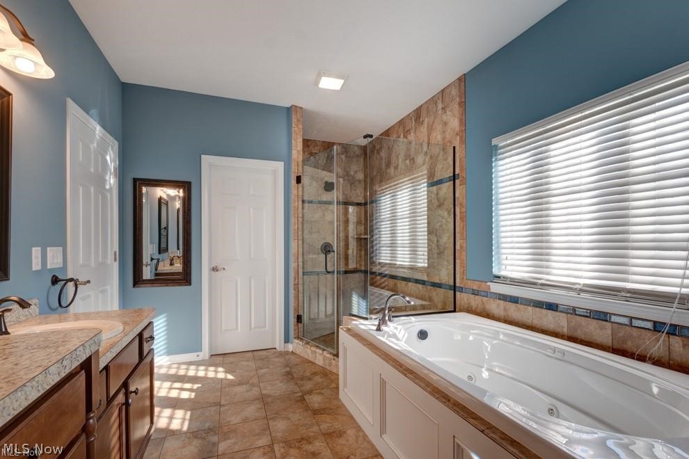 38359 Beachview Road Willoughby, OH 44094 - Photo 21 of 34 Master Bath