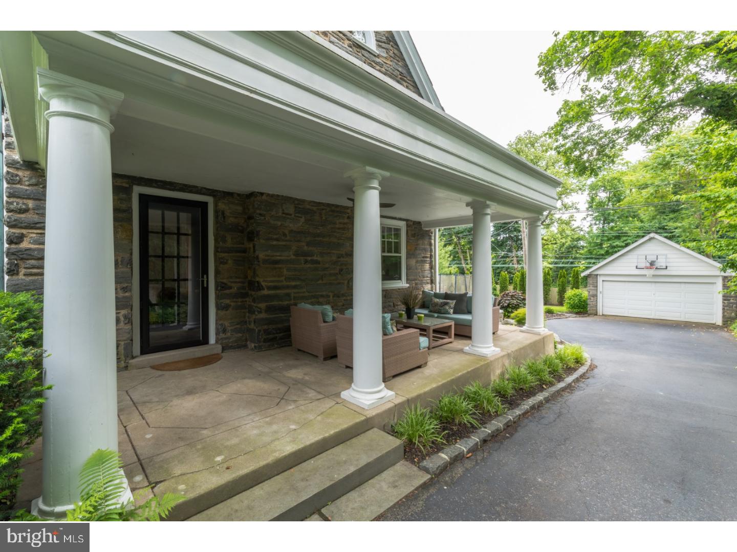 538 Hilaire Road Wayne, PA 19087 - Photo 23 of 25 Porch