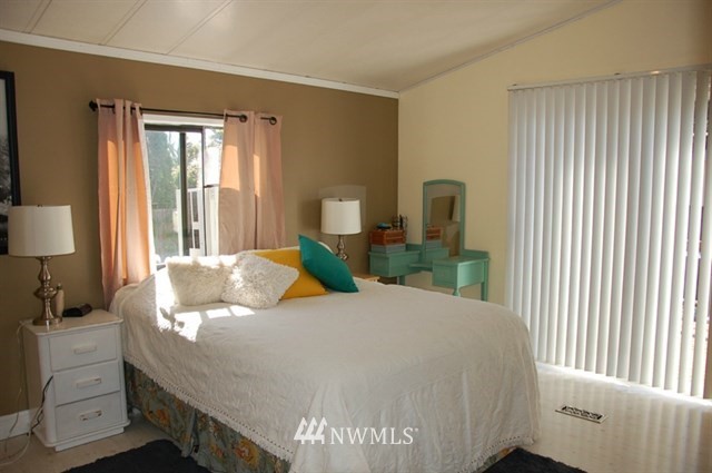 12711 Northeast 199th Street Bothell, WA 98011 - Photo 11 of 21 Gallery Image 11
