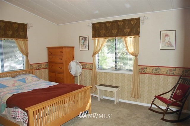 12711 Northeast 199th Street Bothell, WA 98011 - Photo 9 of 21 Gallery Image 9