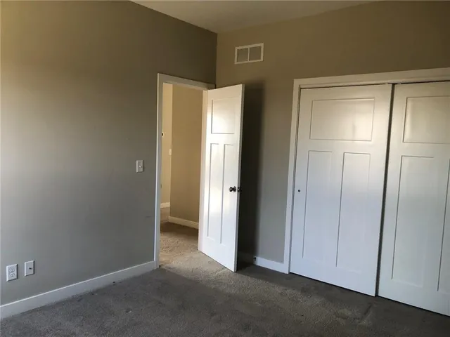 $244,900 | 4737 South Union Avenue, Independence, MO 64055