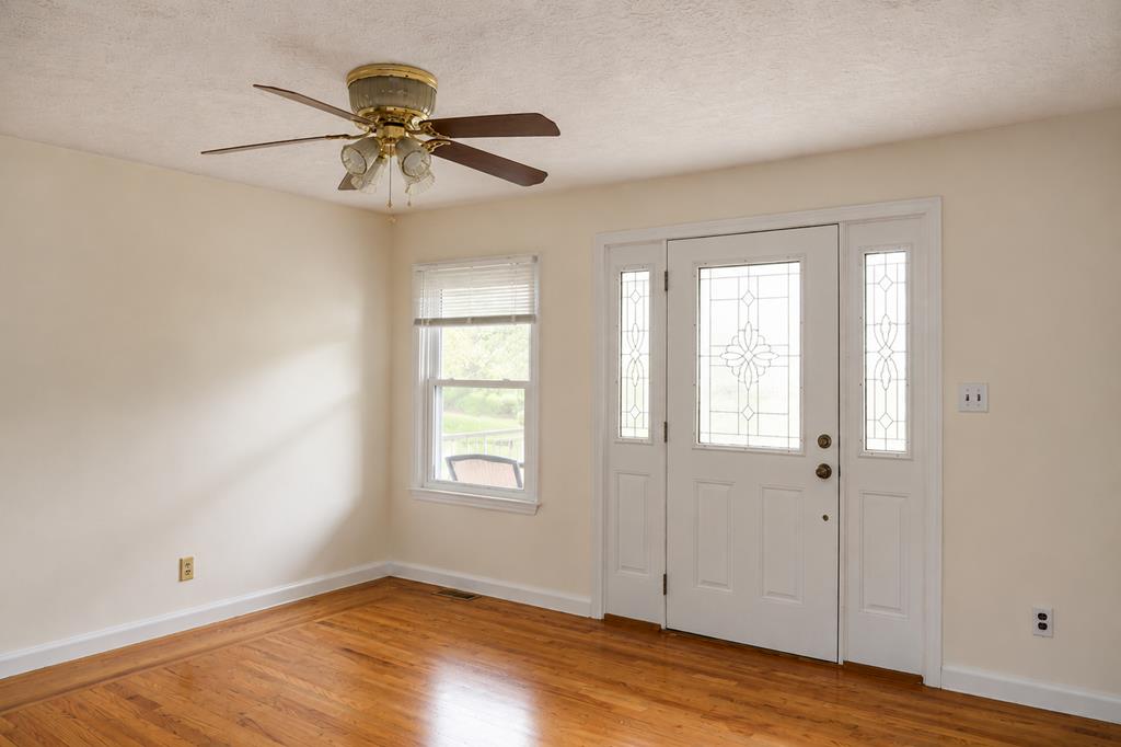 2241 Skydusky Road Bland, VA 24315 - Photo 6 of 42 Gallery Image 6