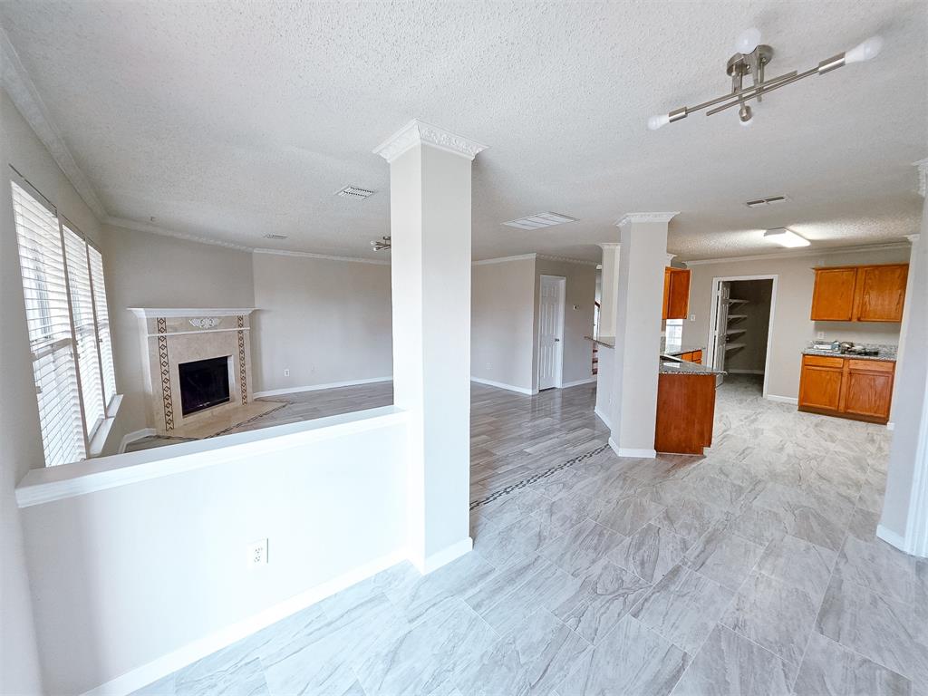 8309 Toler Trail Dallas, TX 75249 - Photo 7 of 22