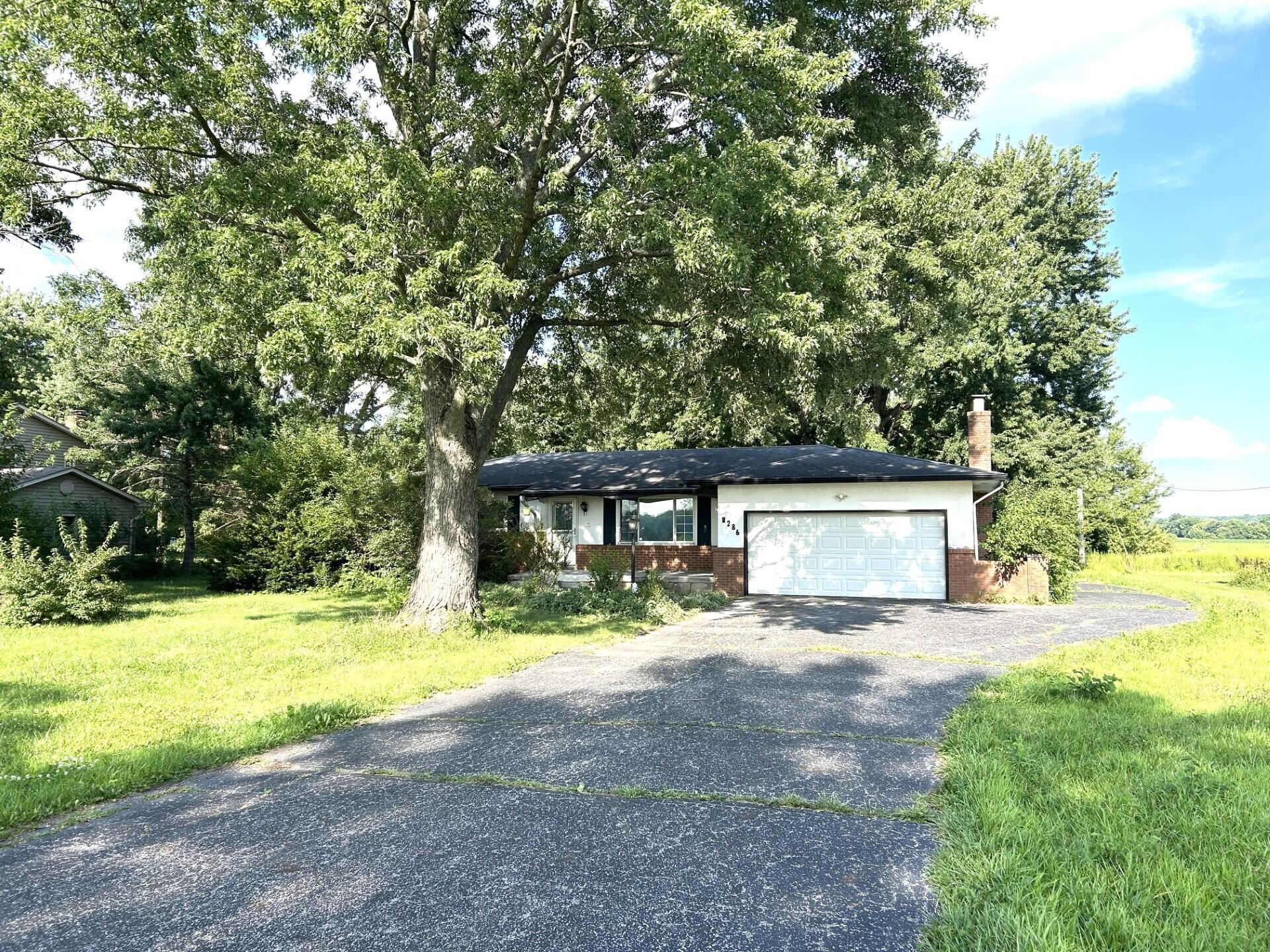 8286 Richardson Road Groveport, OH 43125 - Photo 2 of 15 0ecd8d83-7ab7-4b77-874f-81687122d55b