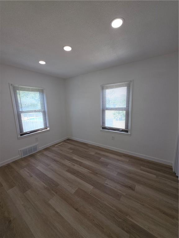 1704 Rte 291 Independence, MO 64050 - Photo 19 of 43