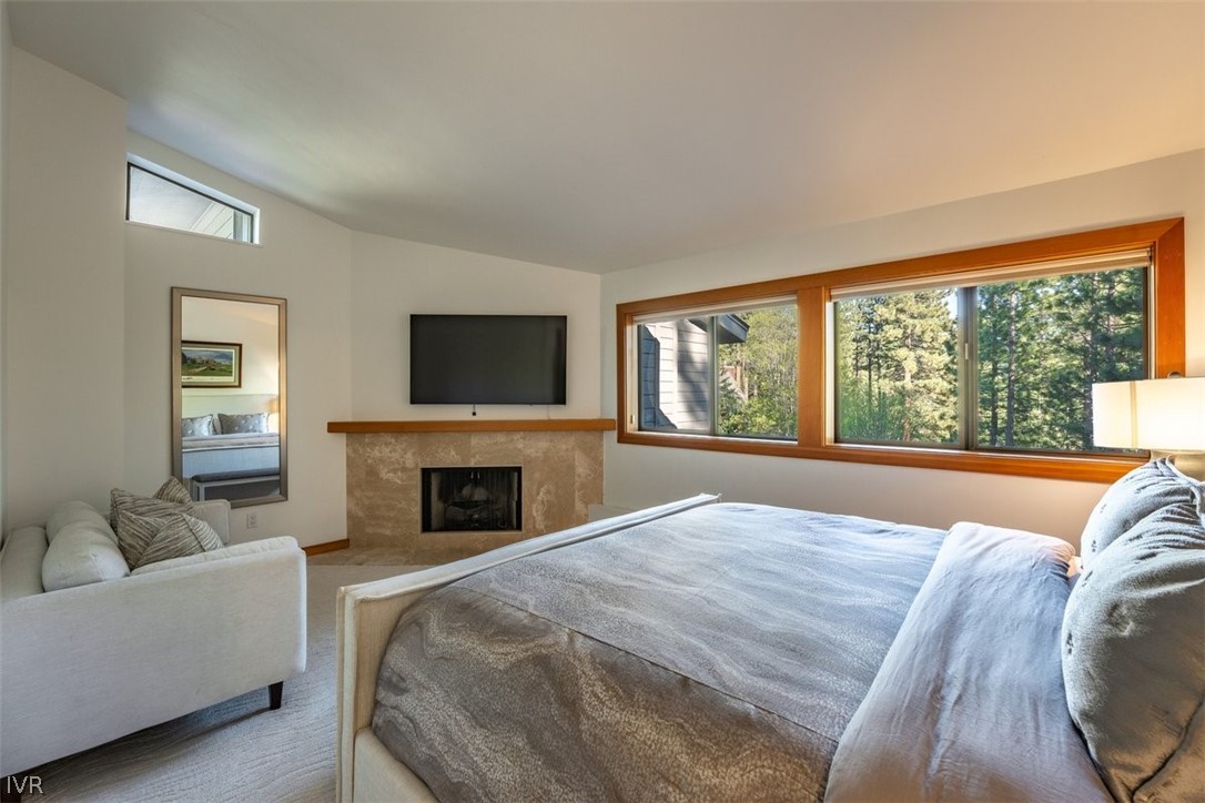 685 Wilson Way, Unit 4 Incline Village, NV 89451 - Photo 23 of 41