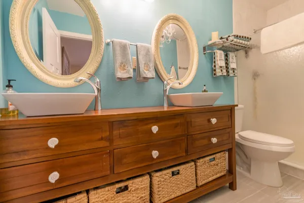 $615,000 | 7001 Old Spanish Trail, Milton, FL 32583