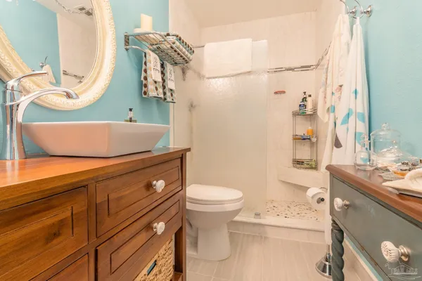 $615,000 | 7001 Old Spanish Trail, Milton, FL 32583