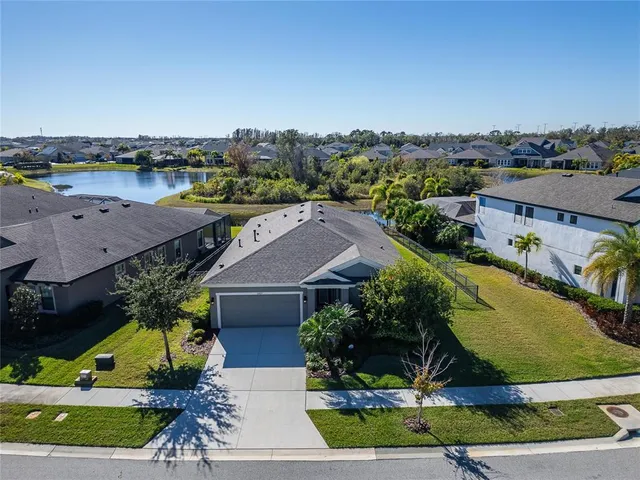 $474,900 | 5427 Silver Sun Drive, Apollo Beach, FL 33572