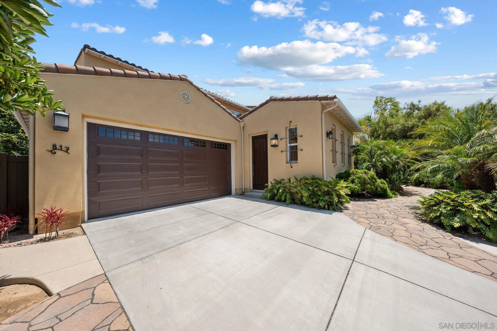 817 Dolphin Circle Encinitas, CA 92024 - Photo 48 of 64 Gallery Image 48