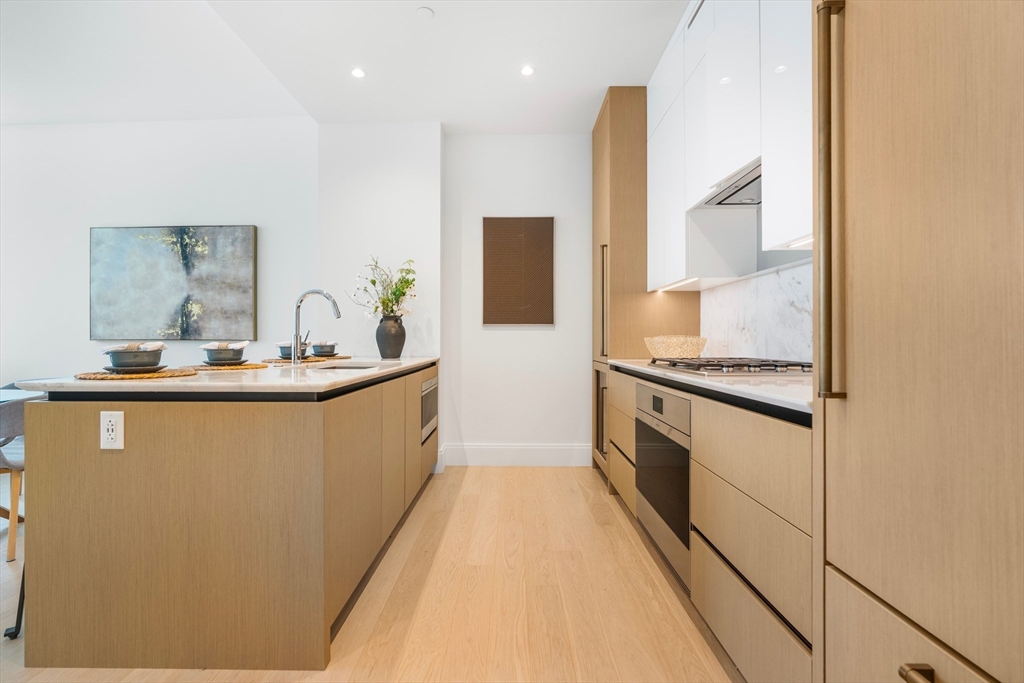 380 Harrison Avenue, Unit PH2B Boston, MA 02118 - Photo 4 of 40