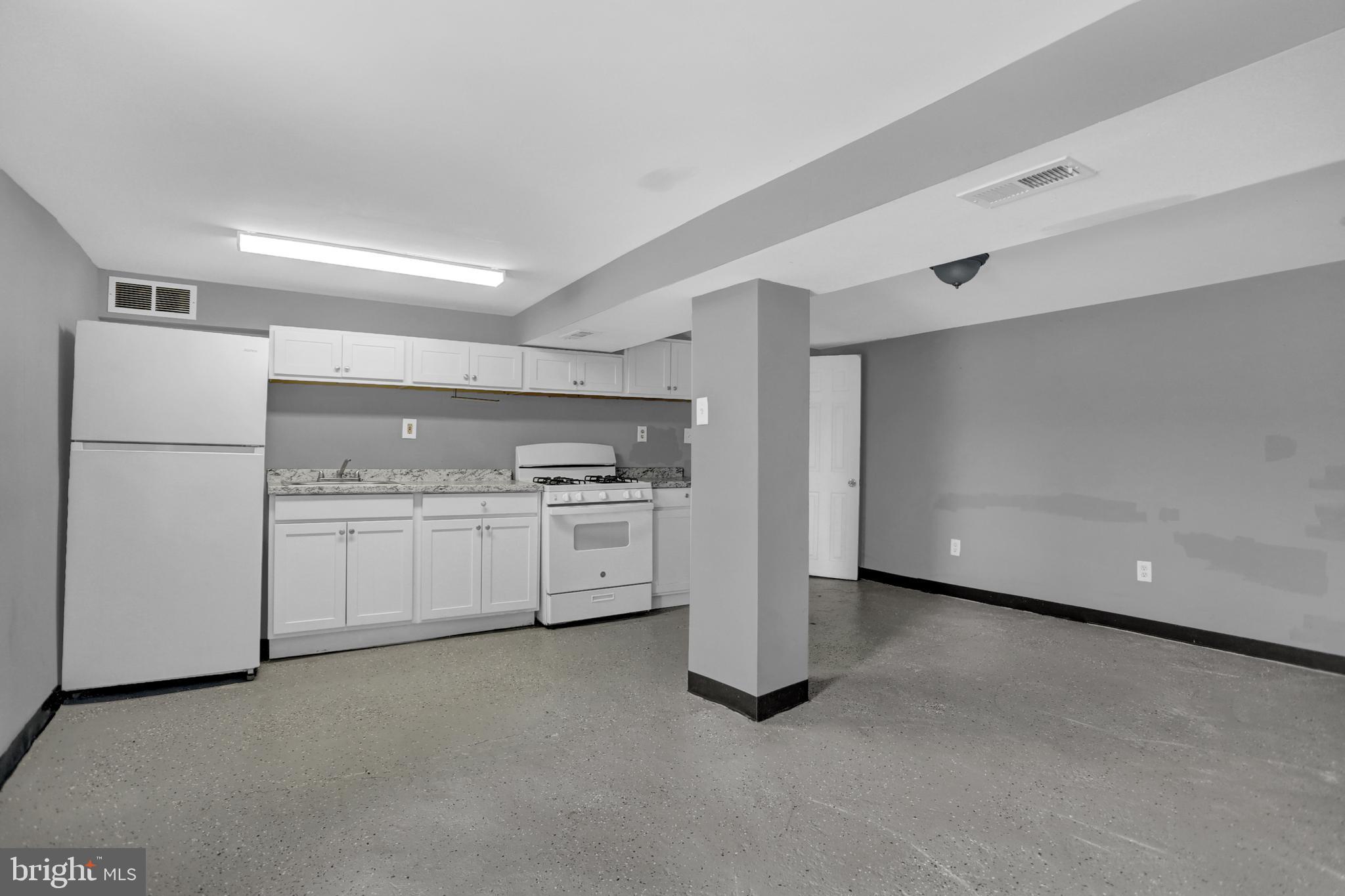 1501 North Payson Street Baltimore, MD 21217 - Photo 20 of 41 Lower Level Unit Kitchen