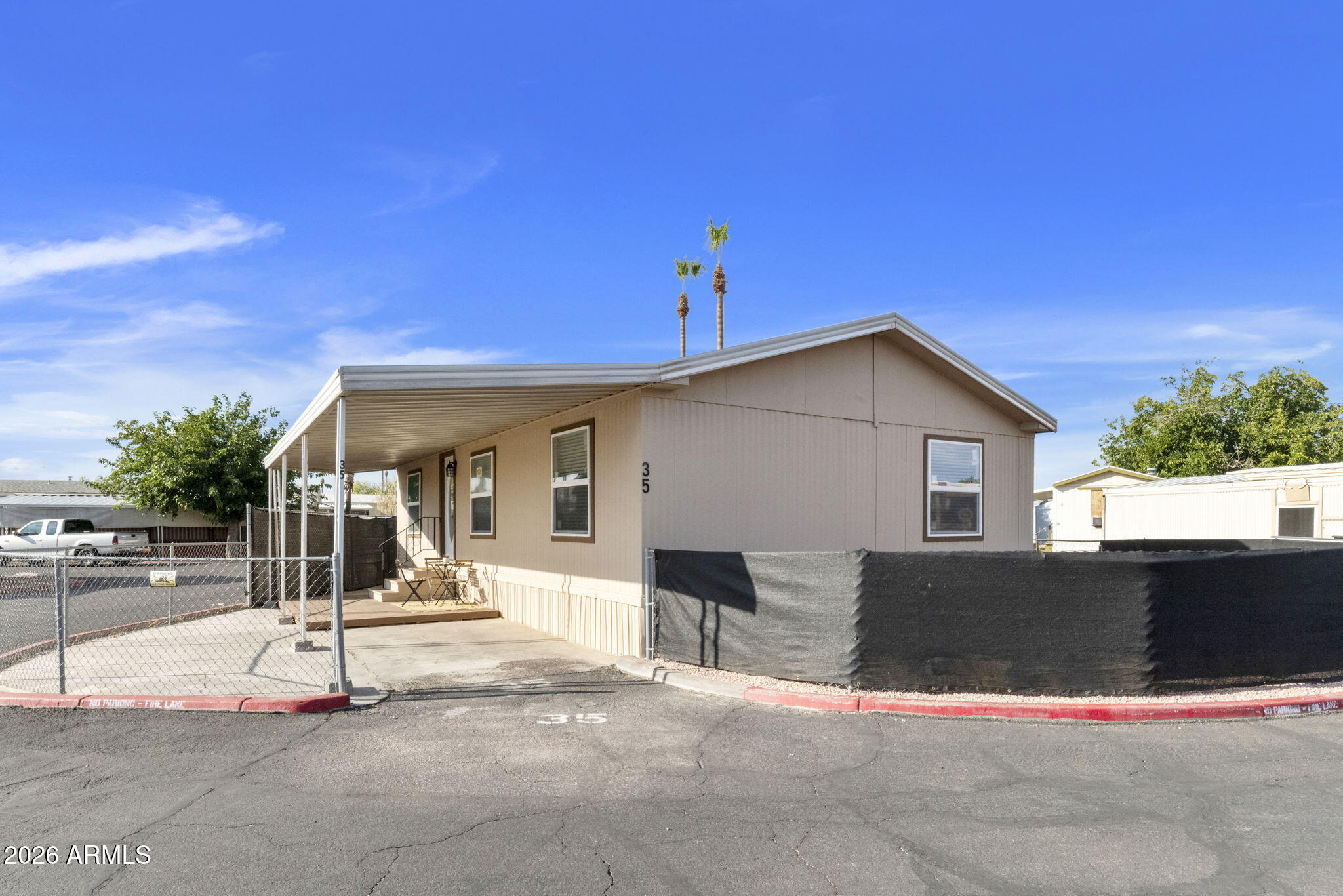 555 West Warner Road, Unit 35 Chandler, AZ 85225 - Photo 2 of 33 SIDE