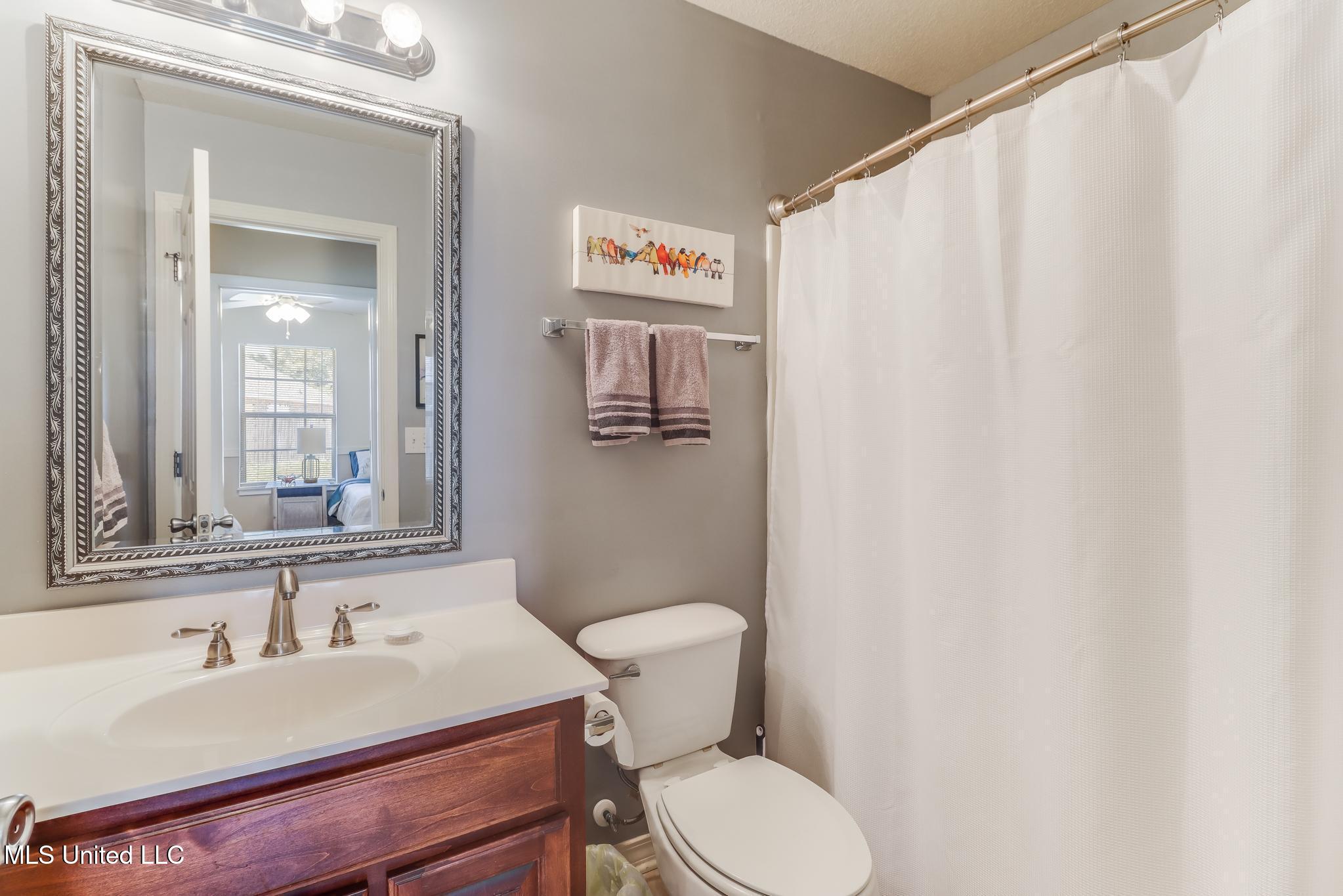 2558 Rue Palafox Biloxi, MS 39531 - Photo 15 of 26 IMG_1768