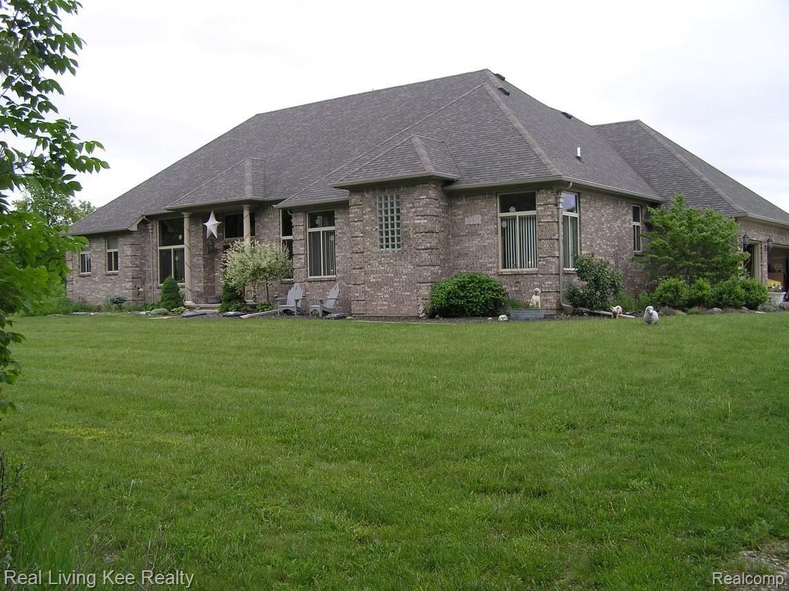 930 East Leonard Road Leonard, MI 48367 - Photo 1 of 49 leonard6.jpg