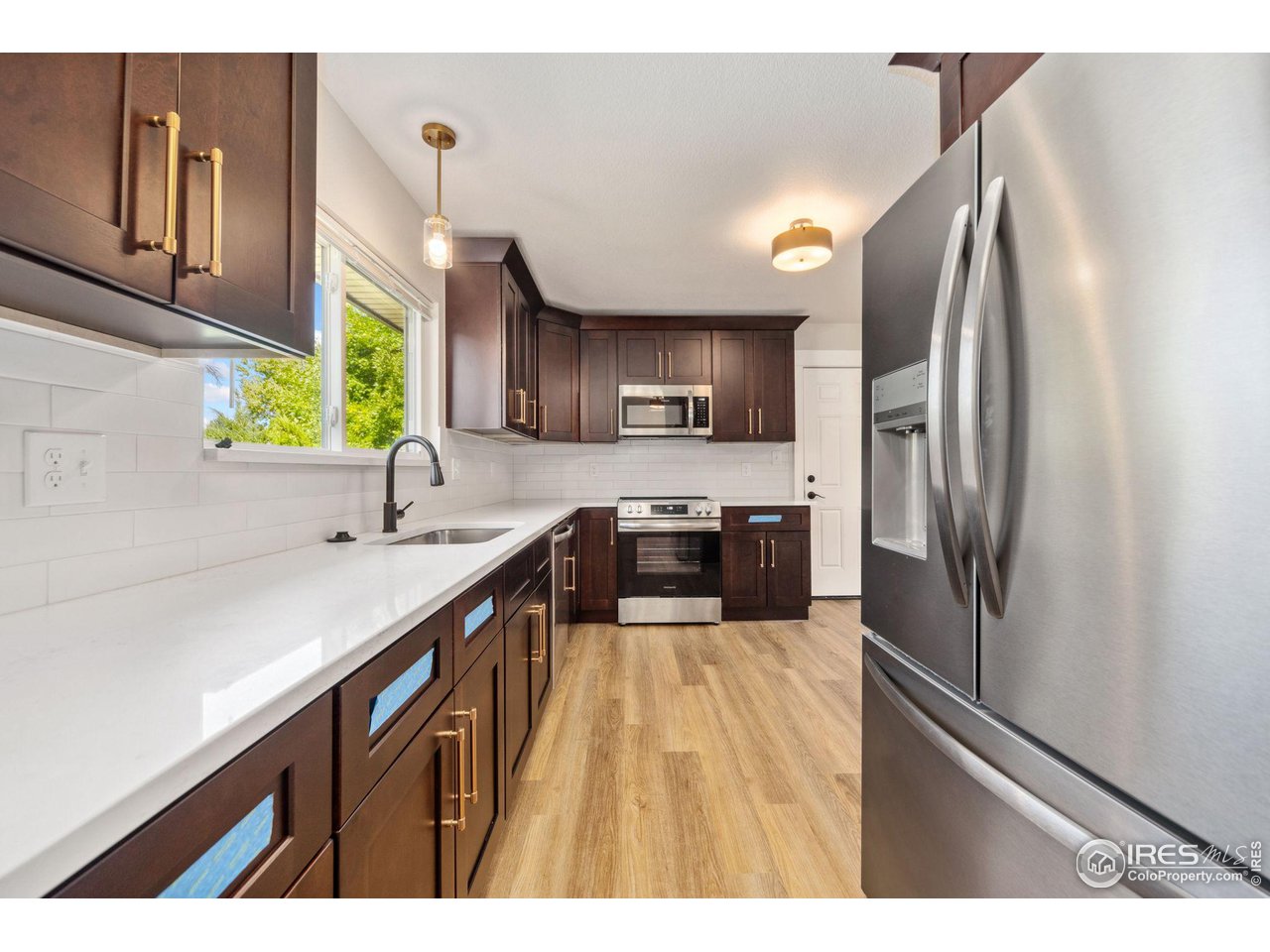 804 Gallup Road Fort Collins, CO 80521 - Photo 4 of 20 Kitchen