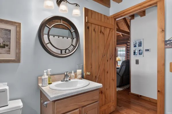 $790,000 | 555 Ln 221B Hamilton Lake, Hamilton, IN 46742