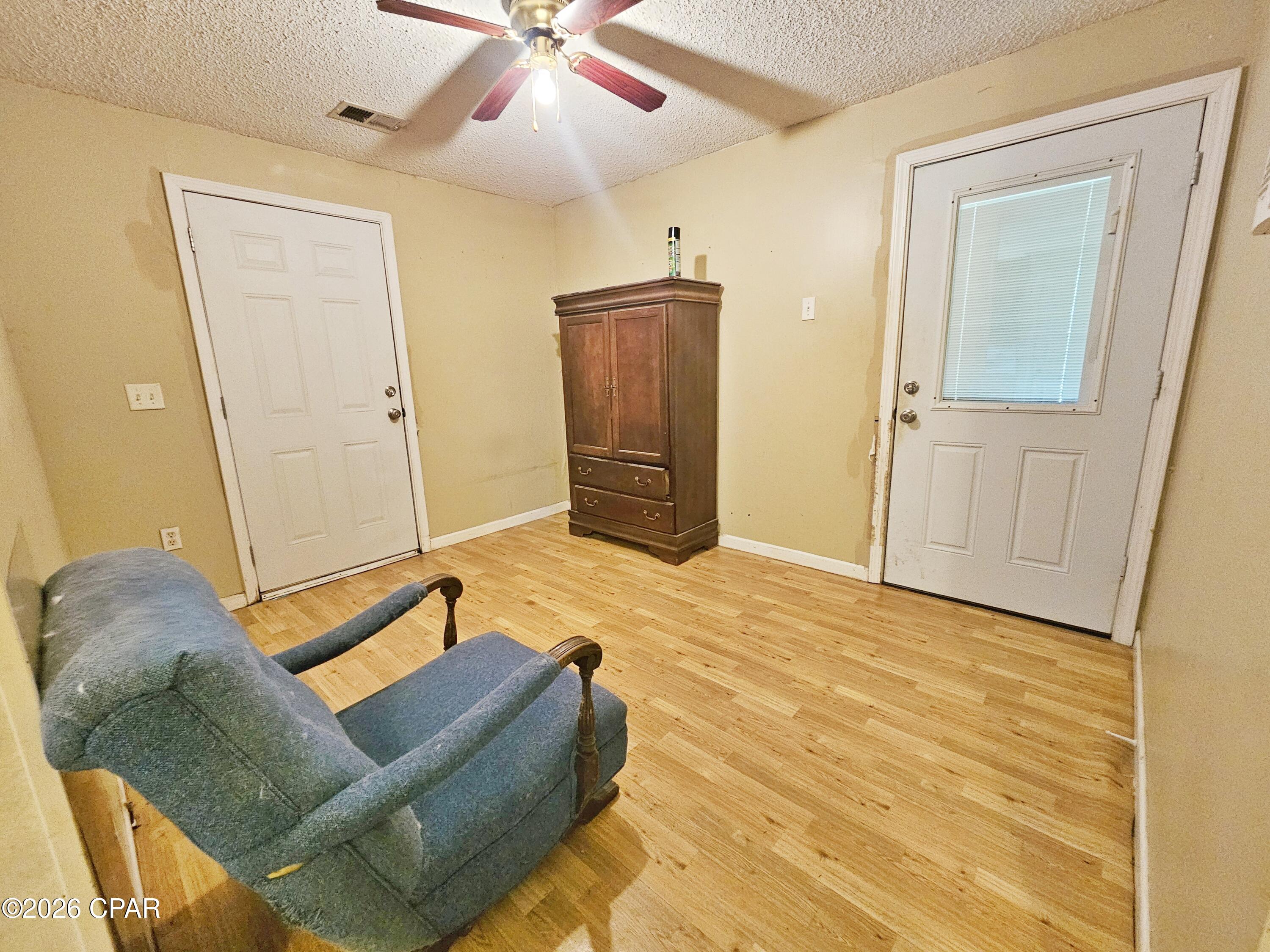 6915 Oak Street Grand Ridge, FL 32442 - Photo 14 of 15 Gallery Image 14