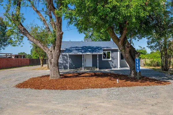 $359,000 | 11119 State Highway 99w, Red Bluff, CA 96080
