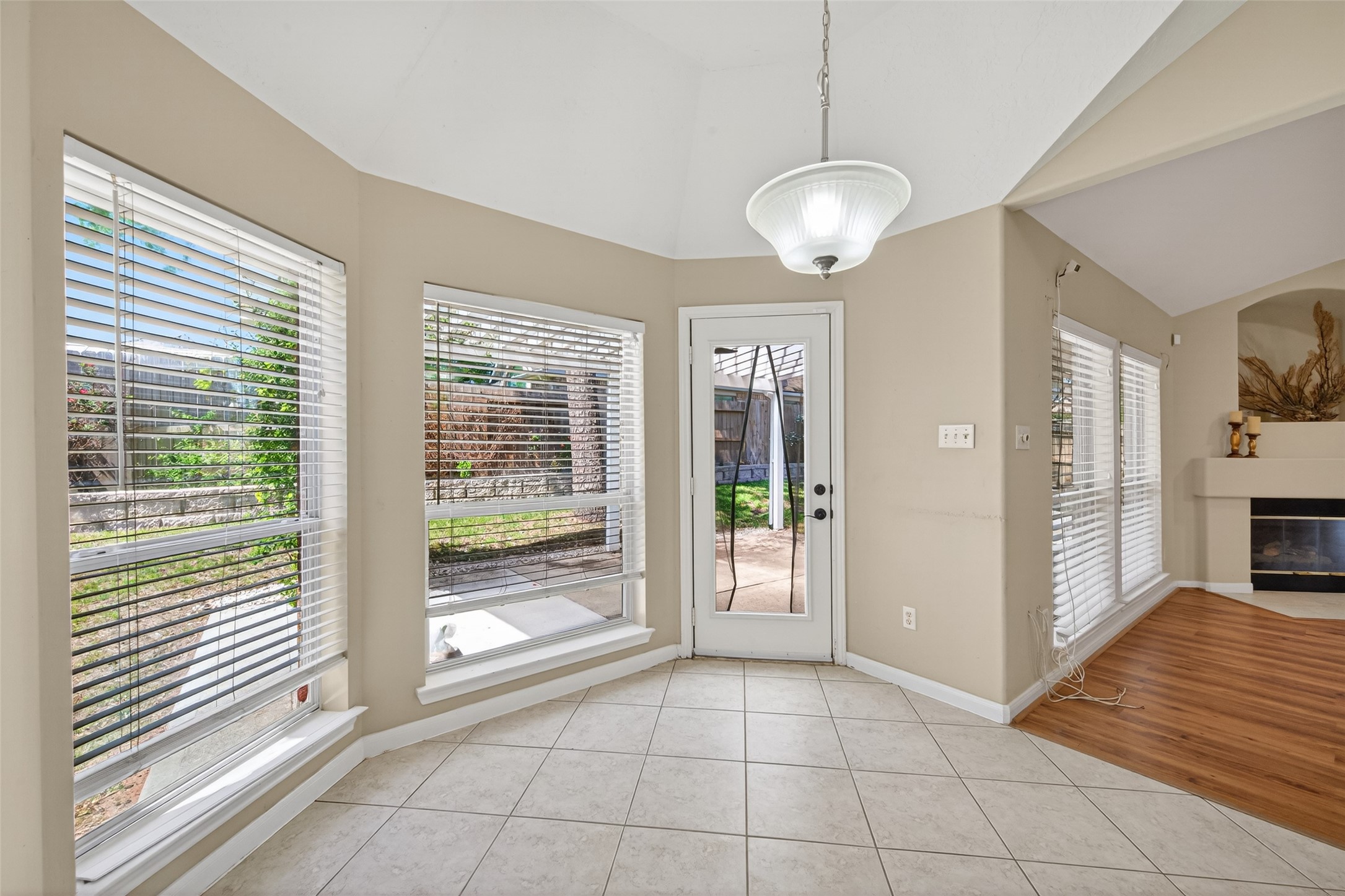 23211 Goldensong Court Spring, TX 77373 - Photo 22 of 50 Breakfast area leads out to the covered patio. Great for entertaining.