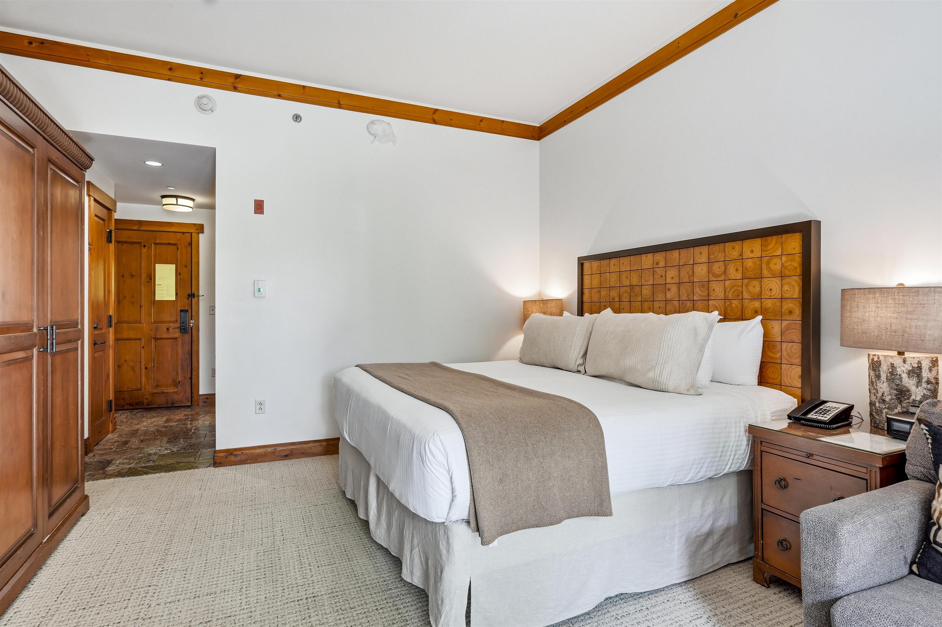 7412 Mountain Road, Unit 1206 Stowe, VT 05672 - Photo 13 of 23