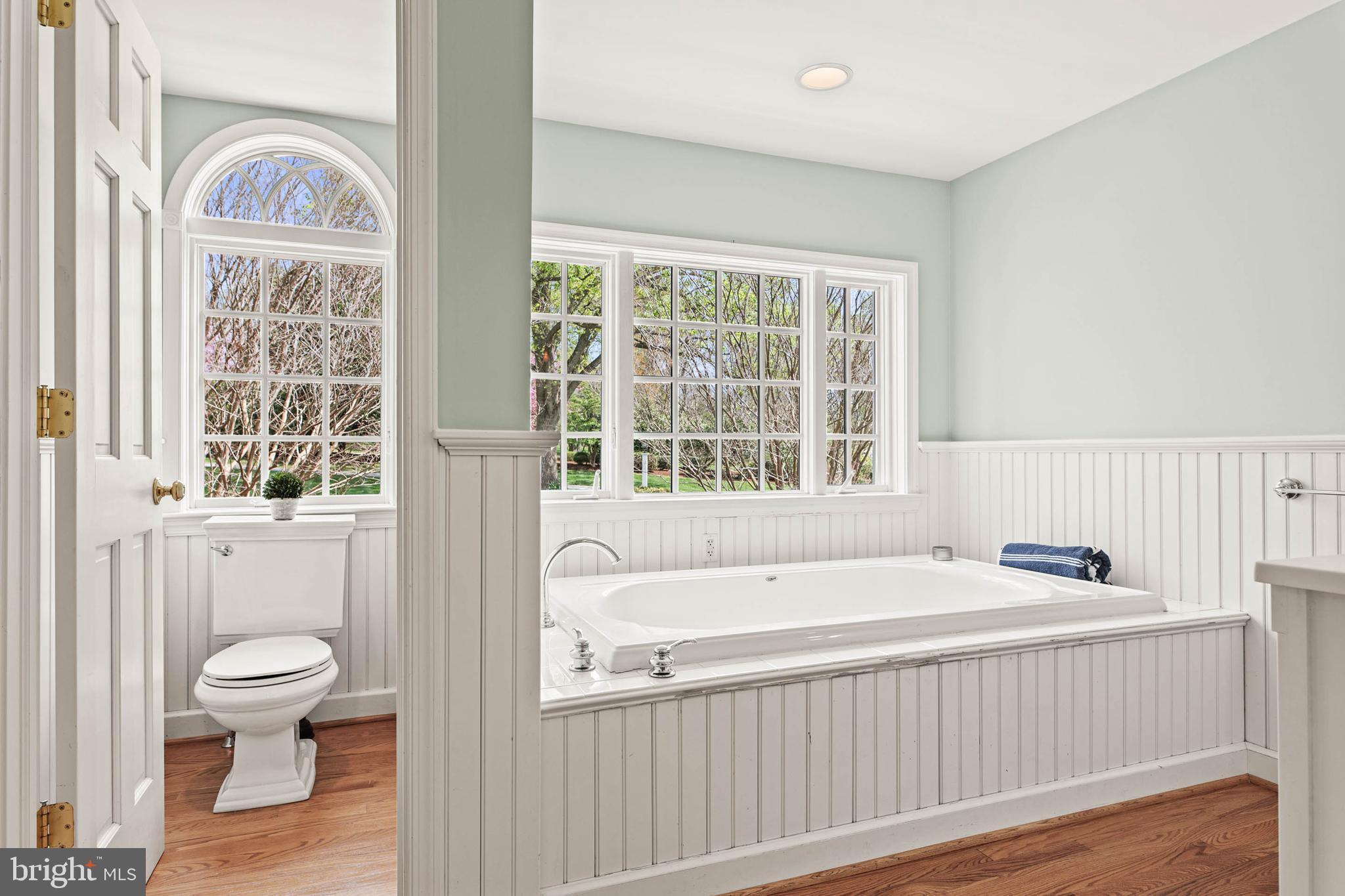 8 Rabbit Run Road Malvern, PA 19355 - Photo 39 of 49 a bathroom with a bathtub and a window
