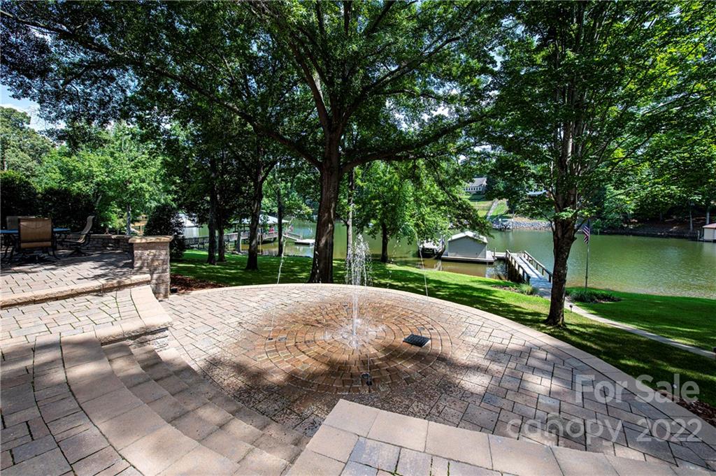 7157 Signer Road Charlotte, NC 28278 - Photo 29 of 35 Gallery Image 29