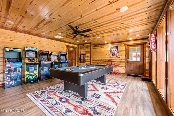 $1,699,000 | 3303 Grace Way, Sevierville, TN 37876