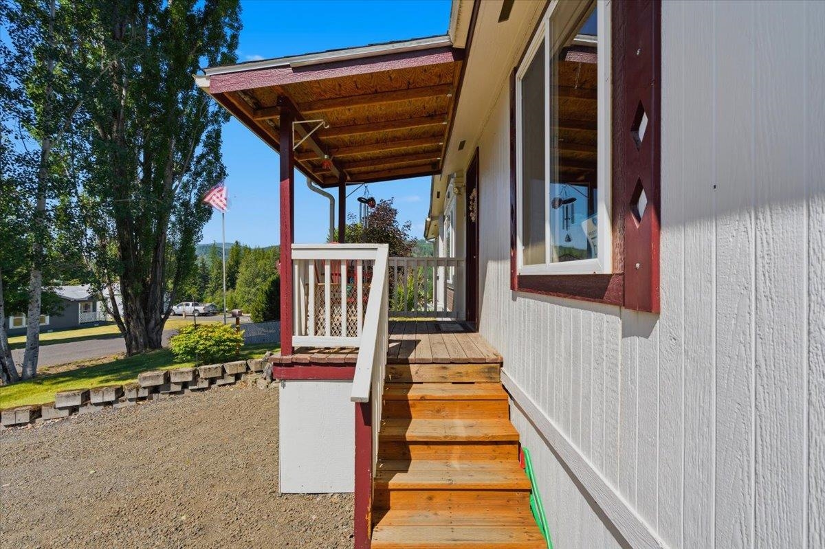 62 Sunny Road St. Maries, ID 83861 - Photo 4 of 44