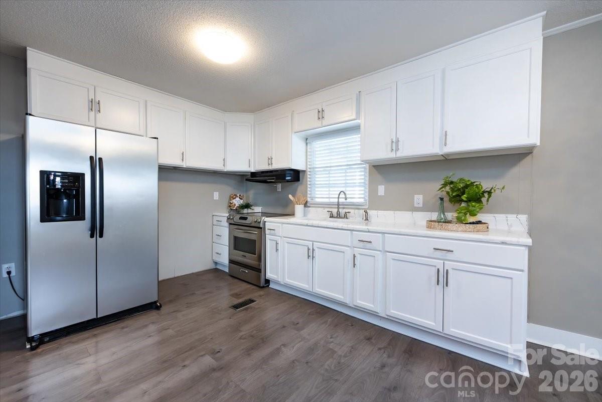 406 Robinson-Clemmer Road Dallas, NC 28034 - Photo 10 of 32 Gallery Image 10