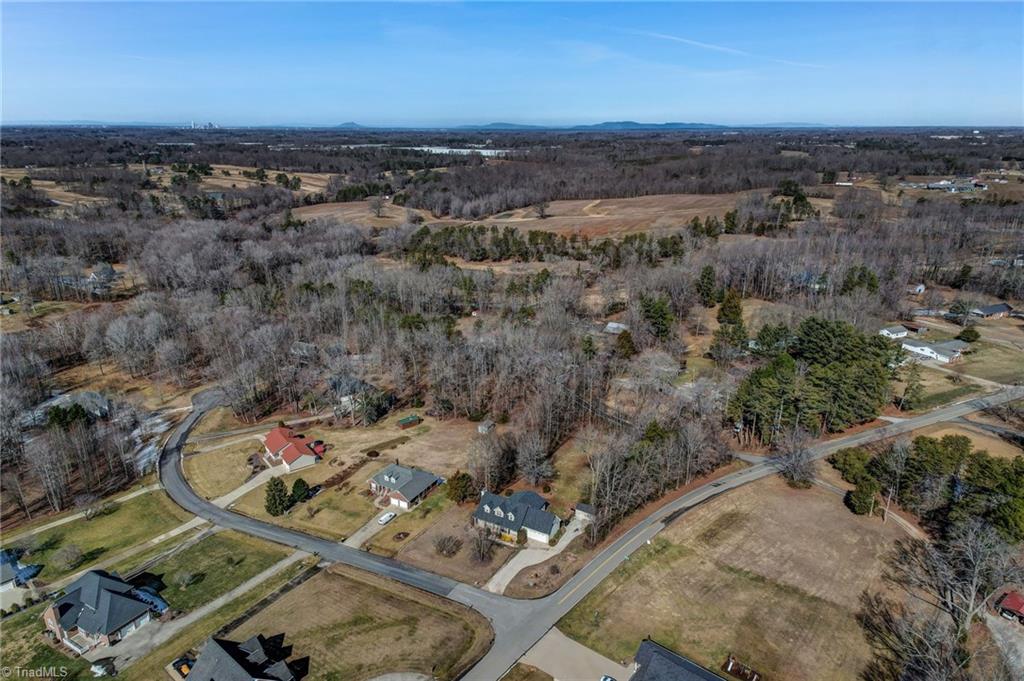 5541 Louis Sells Road Kernersville, NC 27284 - Photo 36 of 38