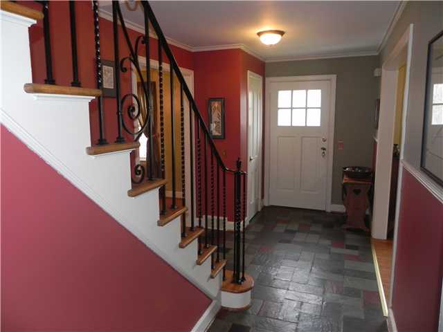 10 Gordon Heights Road Brighton, NY 14610 - Photo 10 of 13 Foyer