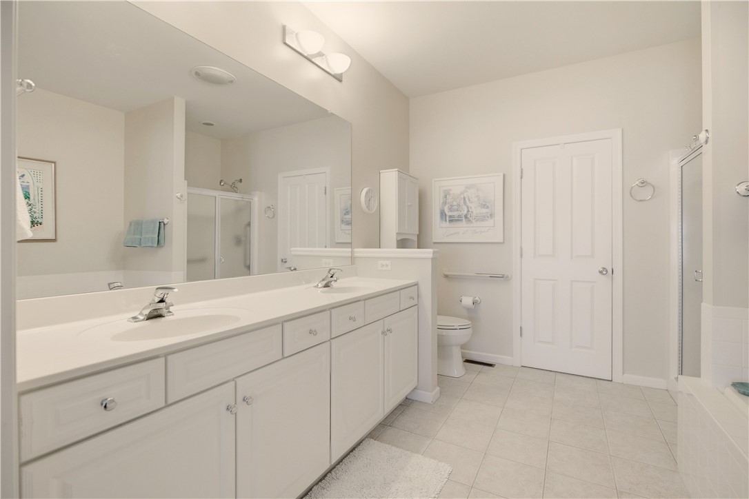 219 Rolling Hill Road, Unit 219 Portsmouth, RI 02871 - Photo 23 of 40