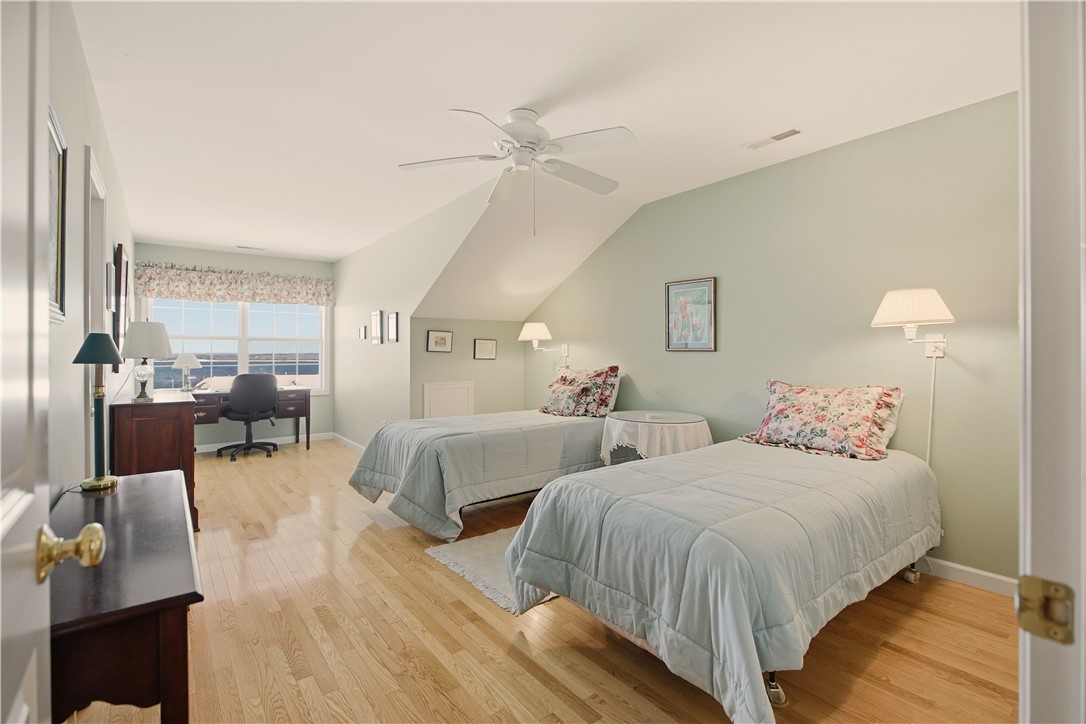 219 Rolling Hill Road, Unit 219 Portsmouth, RI 02871 - Photo 30 of 40